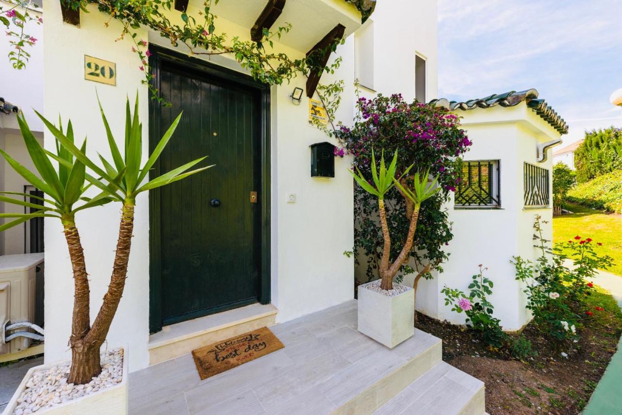 Cozy Townhouse Selwo Villa Estepona Ngoại thất bức ảnh